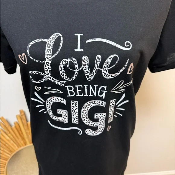 Stylish Black 'Love Being Gigi' Tee - Picture 2 of 5